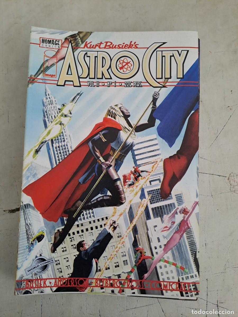 C&oacute;mics: Astro city completa 22 n&uacute;meros, World comics en muy buen estado Bolsa DA