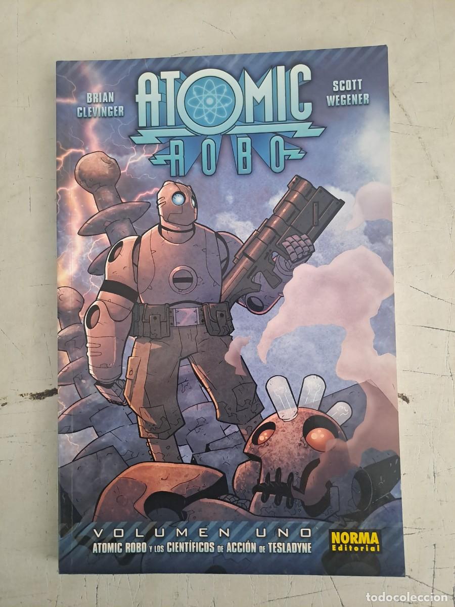 C&oacute;mics: Atomic robo 1, Norma en muy buen estado Bolsa DA