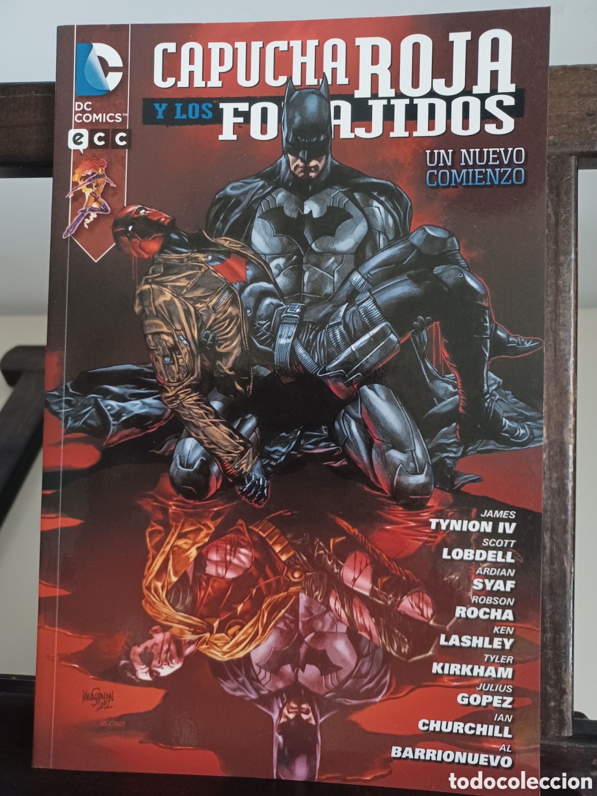 C&oacute;mics: Capucha Roja y los Forajidos. Un nuevo comienzo/ DC ECC/ Descatalogado/ NUEVO A ESTRENAR