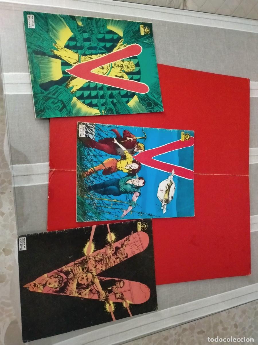 C&oacute;mics: comics de serie v 3 numeros
