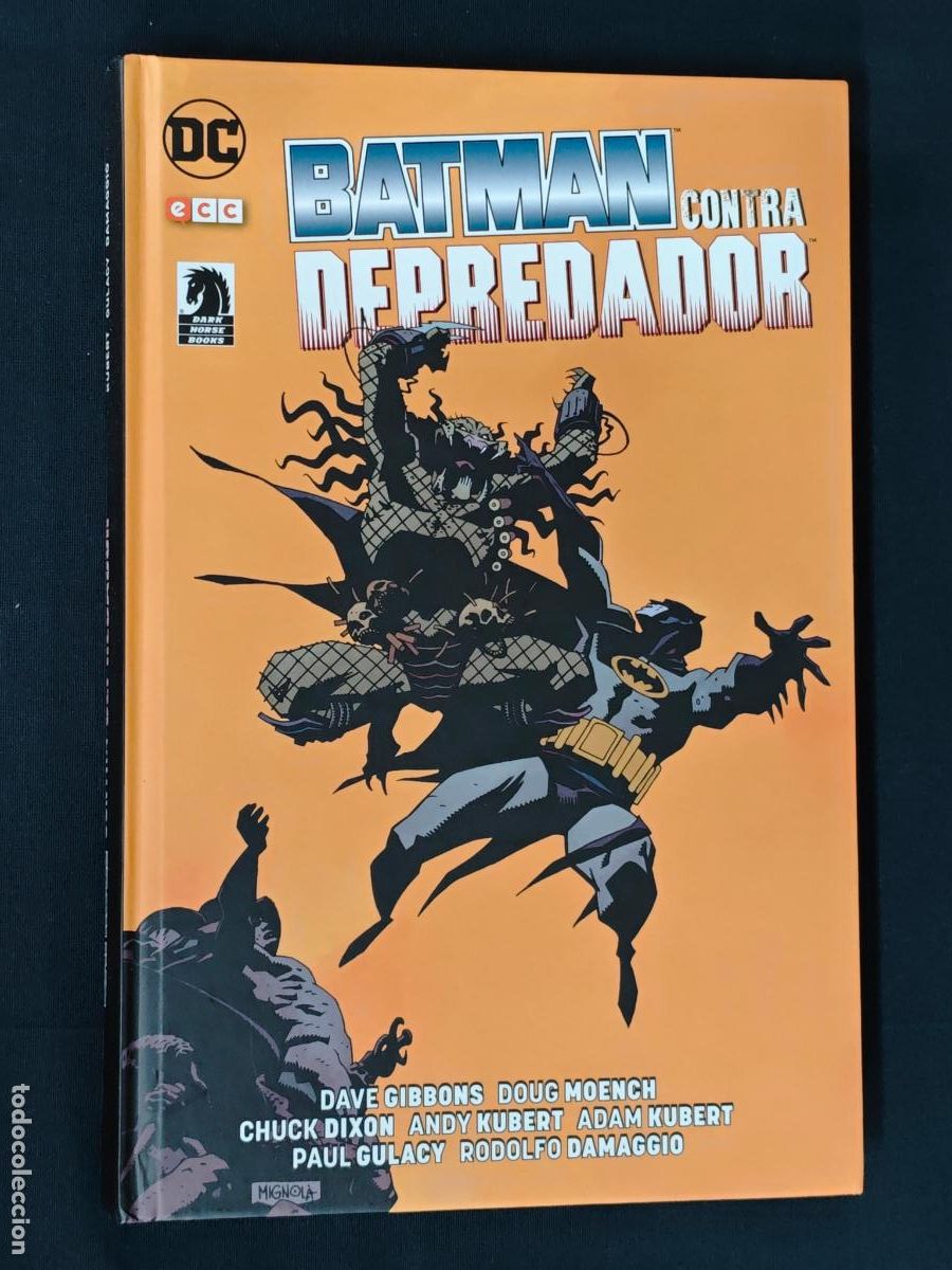 C&oacute;mics: BATMAN CONTRA DEPREDADOR - ECC