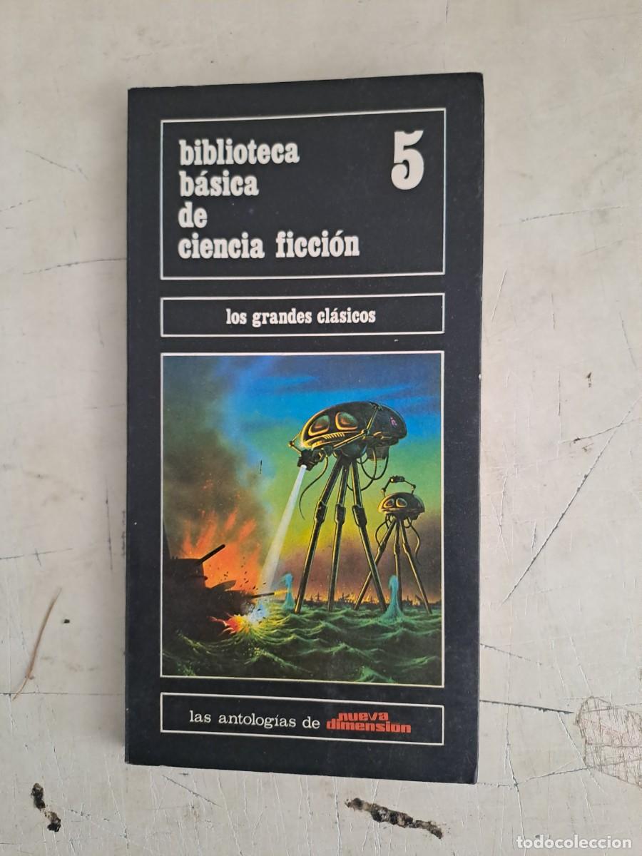 C&oacute;mics: Biblioteca b&aacute;sica de ciencia ficci&oacute;n 5, Nueva dimensi&oacute;n en buen estado Bolsa DA