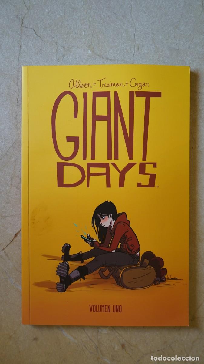 C&oacute;mics: GIANT DAYS - LOTE DE 5 N&Uacute;MEROS - NORMA - Foto 2