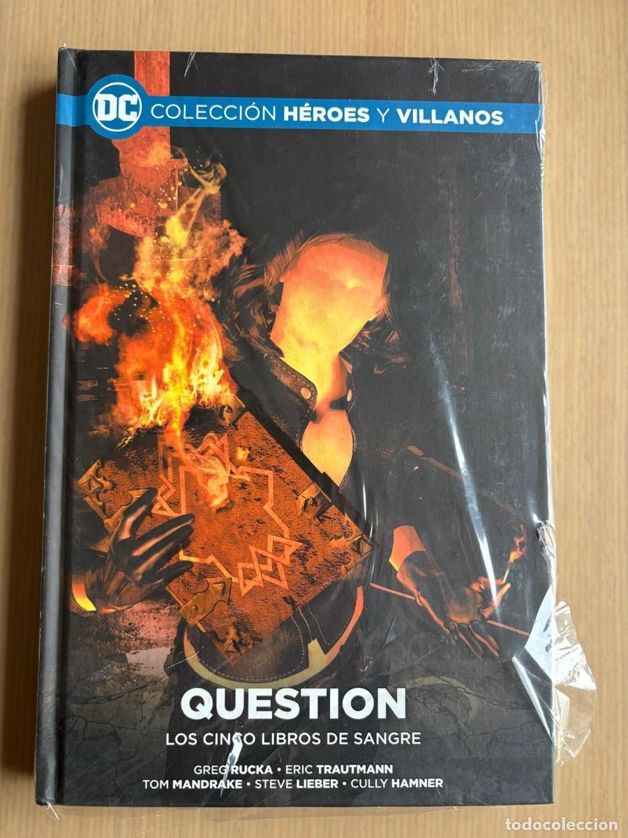 C&oacute;mics: Coleccion heroes y villanos question los cinco libros de la sangre estado nuevo