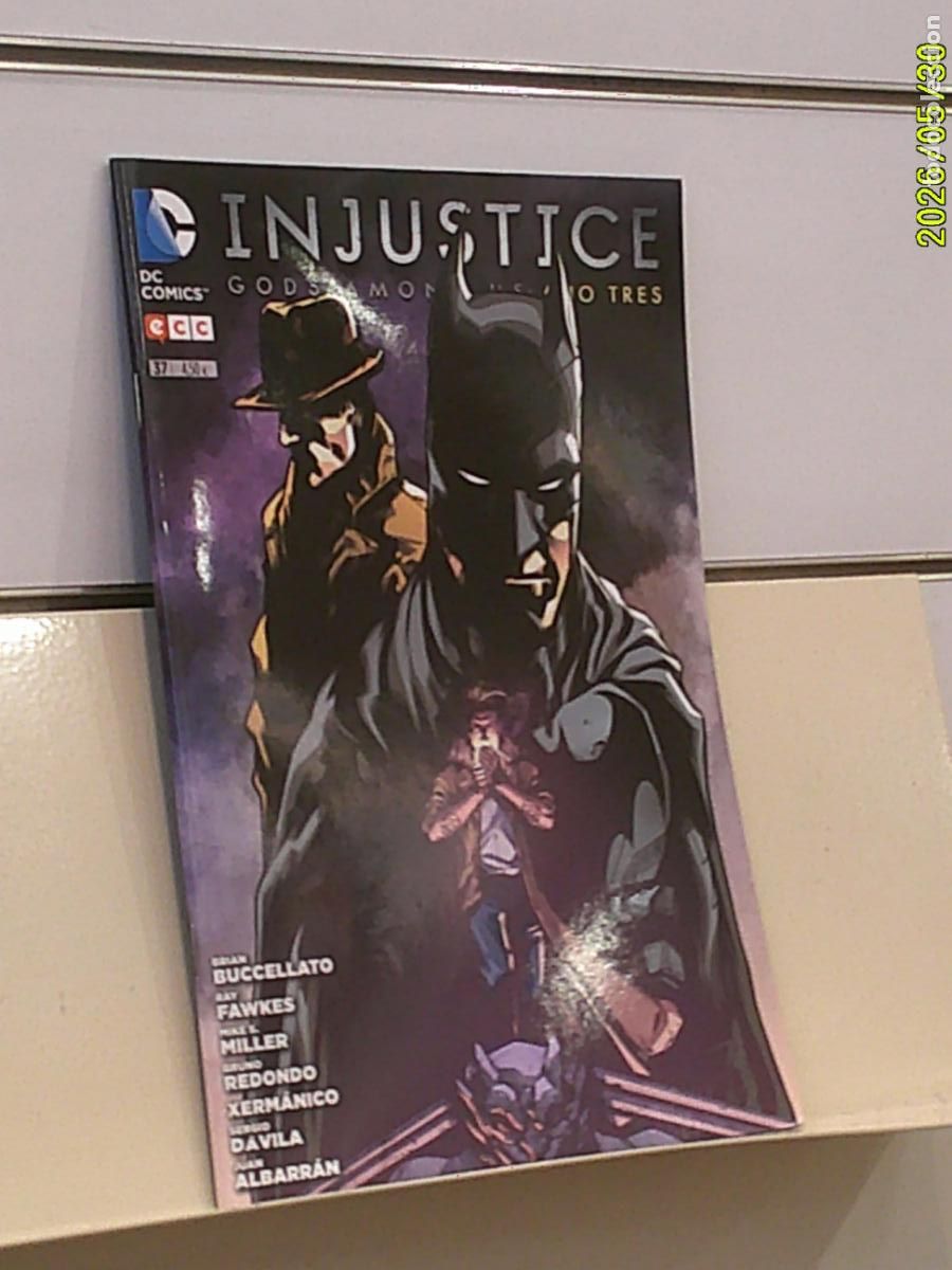 C&oacute;mics: INJUSTICE GODS AMONG US A&Ntilde;O TRES N&ordm; 37 DC - ECC - Foto 1