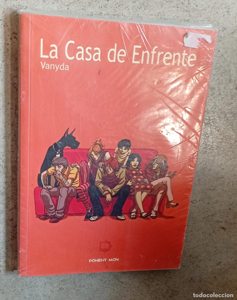 Comics : La casa de enfrente.