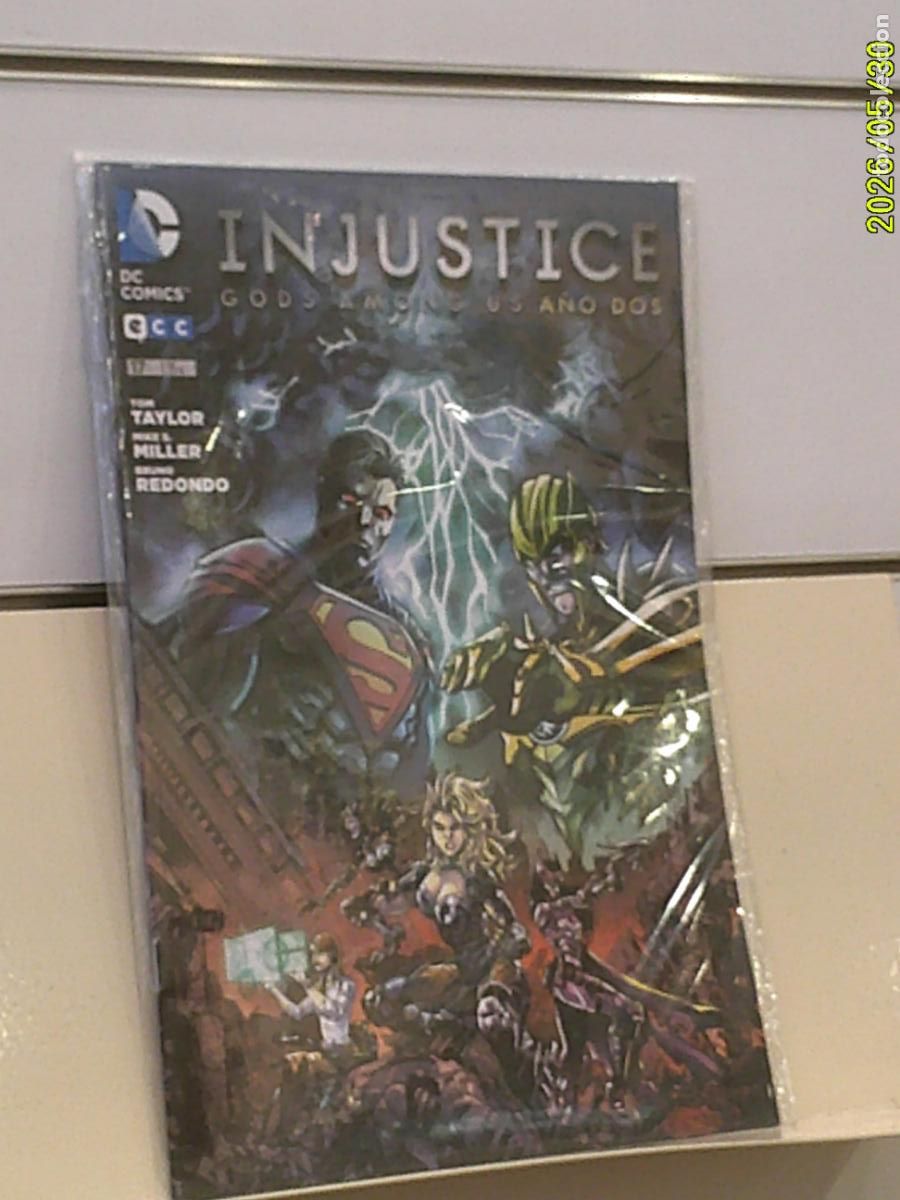 C&oacute;mics: INJUSTICE GODS AMONG US A&Ntilde;O DOS N&ordm; 17 DC - ECC