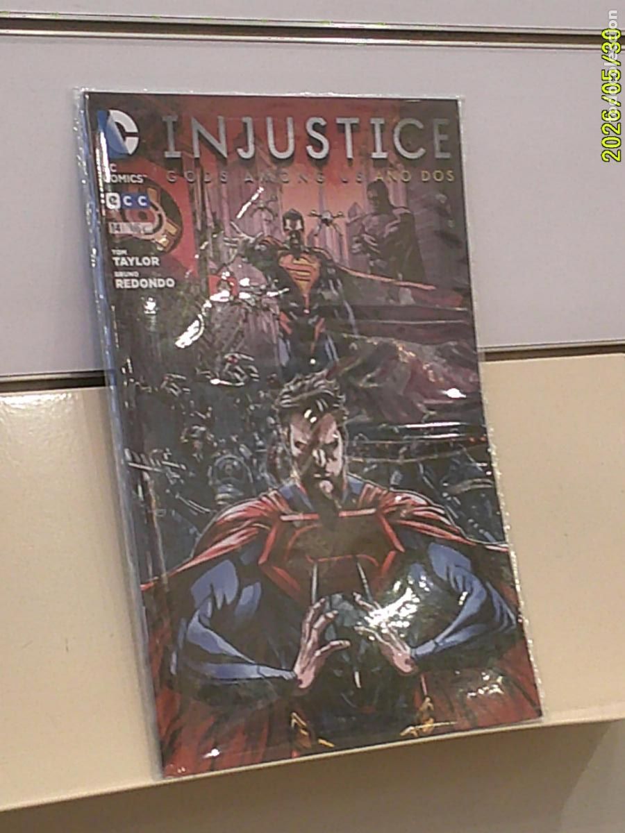 C&oacute;mics: INJUSTICE GODS AMONG US A&Ntilde;O DOS N&ordm; 14 DC - ECC