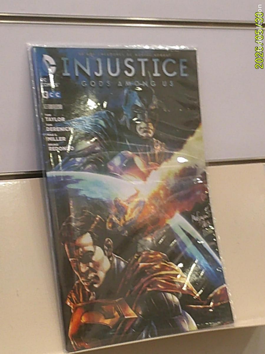 C&oacute;mics: INJUSTICE GODS AMONG US N&ordm; 10 DC - ECC