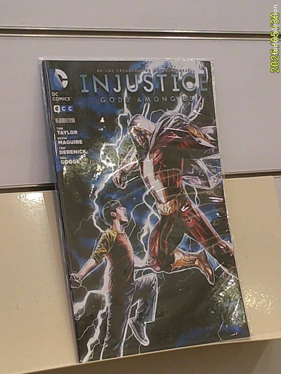 C&oacute;mics: INJUSTICE GODS AMONG US N&ordm; 7 DC - ECC