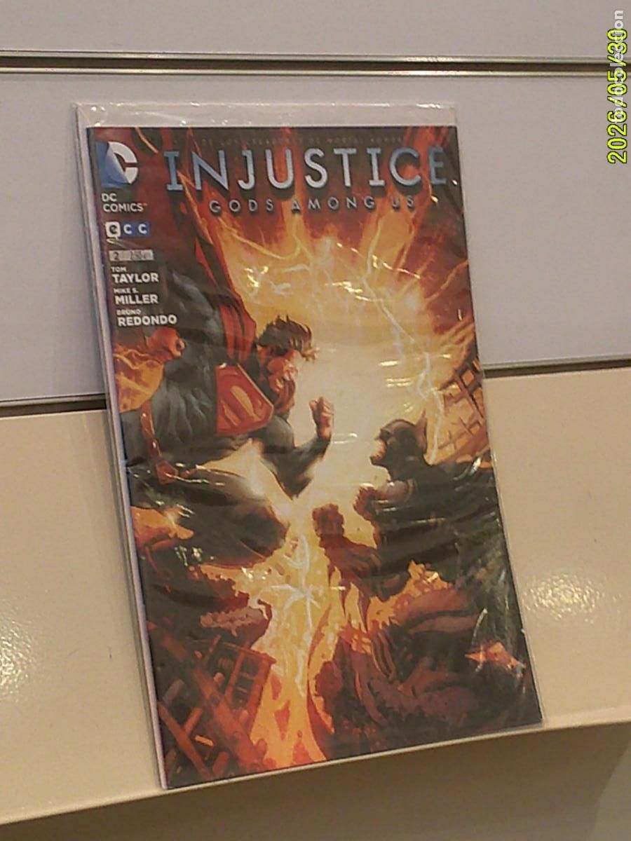 C&oacute;mics: INJUSTICE GODS AMONG US N&ordm; 2 DC - ECC