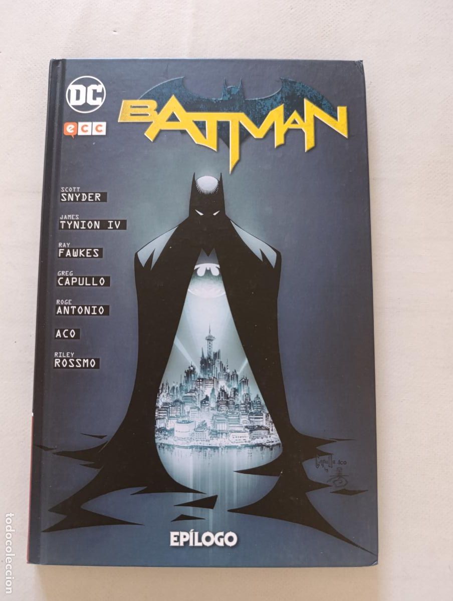 C&oacute;mics: BATMAN - EPILOGO - DC - ECC - TAPA DURA (316w)