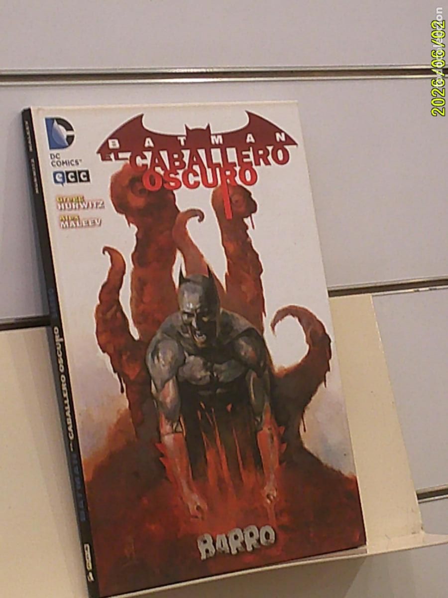 C&oacute;mics: BATMAN EL CABALLERO OSCURO BARRO TOMO TAPA DURA DC - ECC