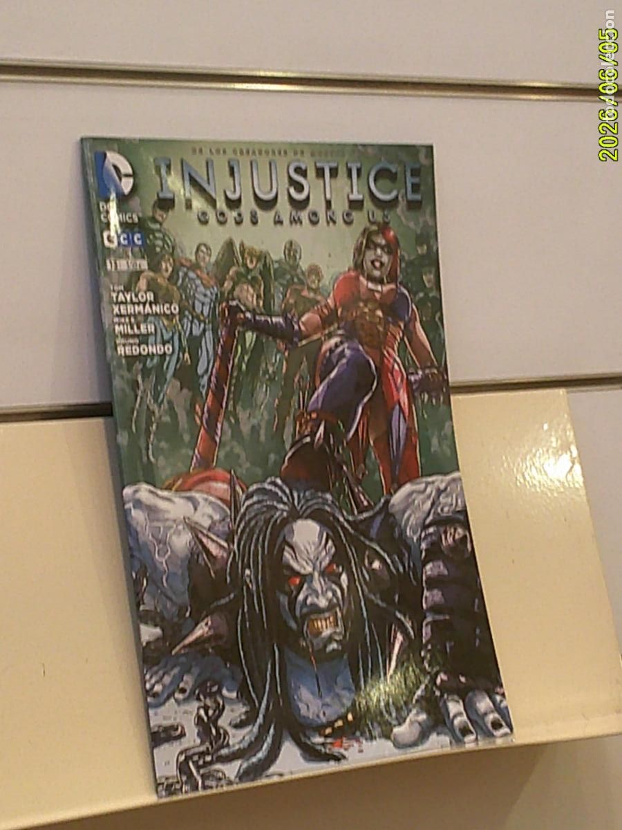 C&oacute;mics: INJUSTICE GODS AMONG US N&ordm; 13 DC - ECC OFERTA