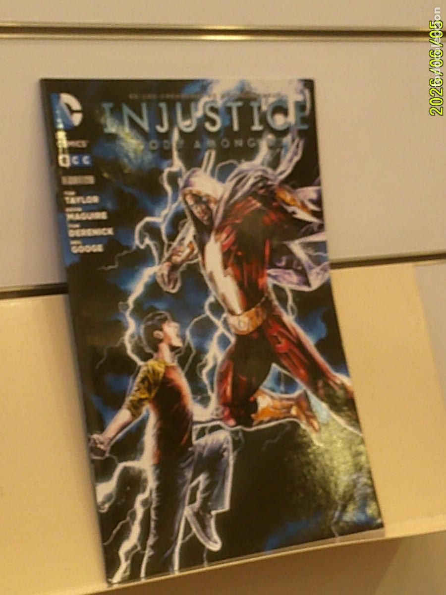 C&oacute;mics: INJUSTICE GODS AMONG US N&ordm; 7 DC - ECC OFERTA - Foto 1
