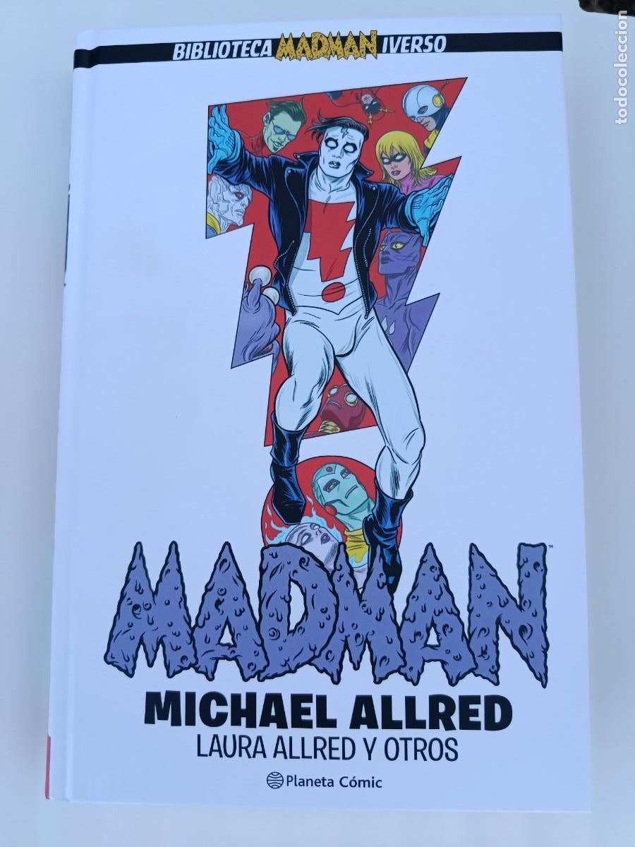 C&oacute;mics: MADMAN 4 BIBLIOTECA MADMANIVERSO