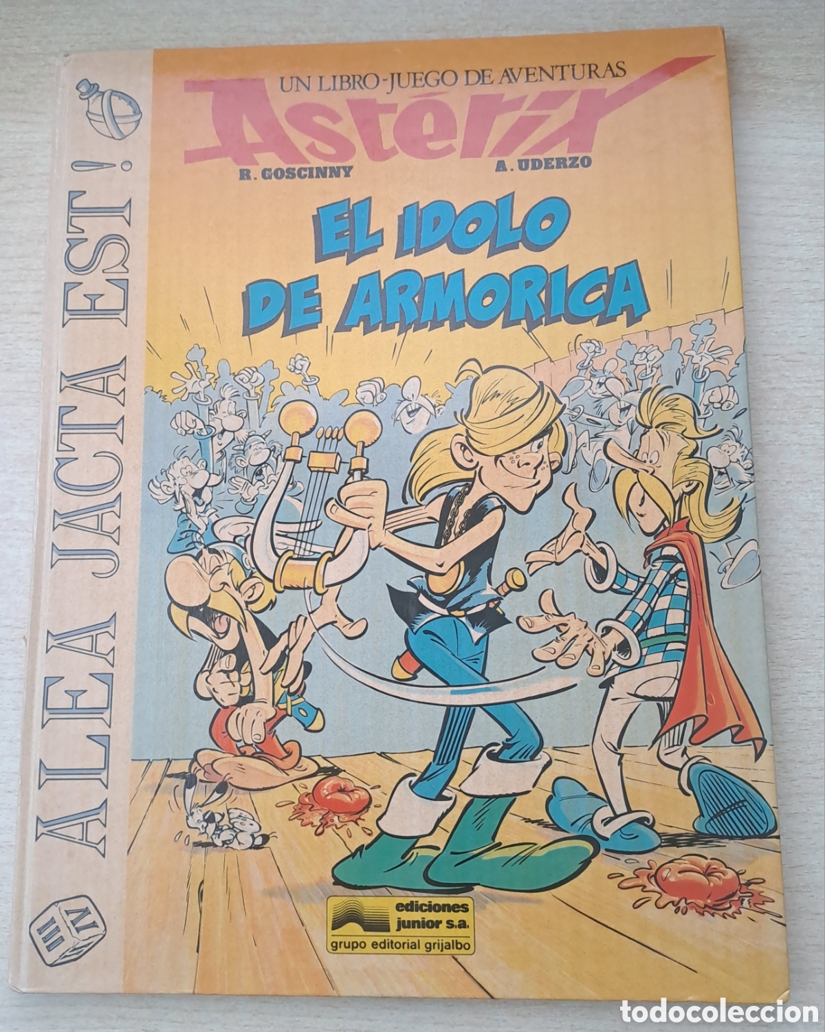 Comics: Ast&eacute;rix El &Iacute;dolo de Armorica Libro Juego