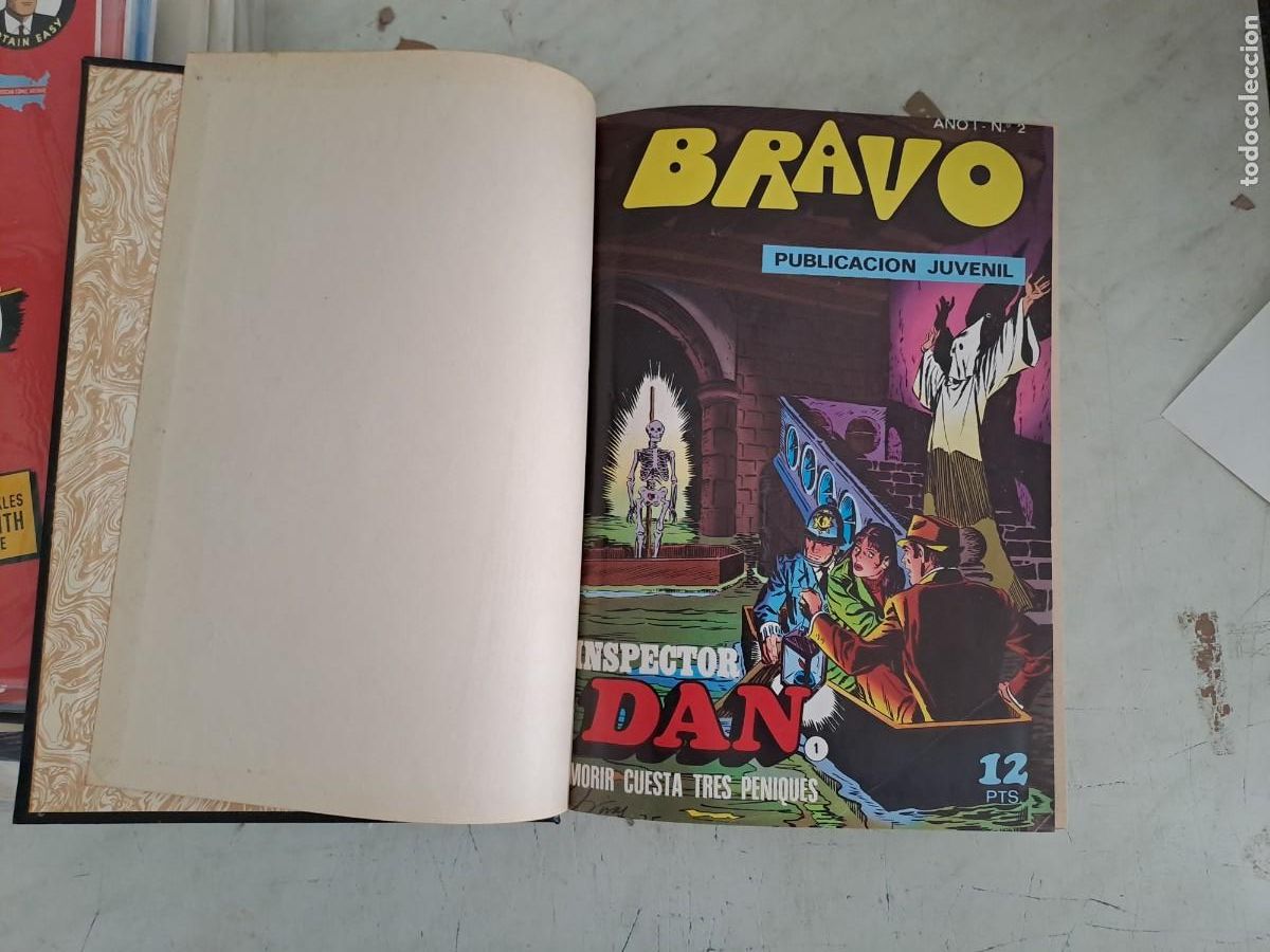 Comics: Inspector Dan completa 41 n&uacute;meros en un tomo, Bruguera en muy buen estado Bolsa DA
