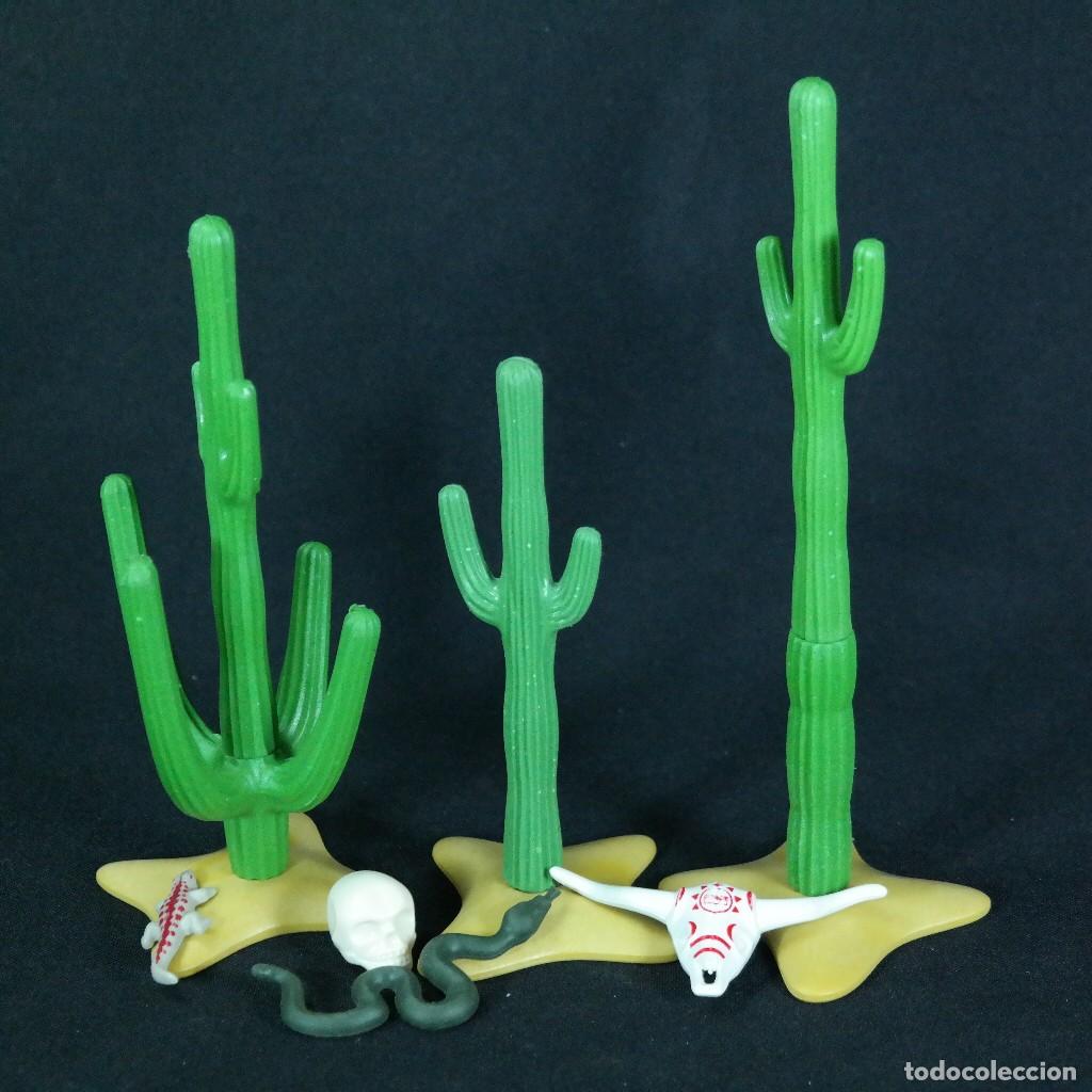 C&oacute;mics: Playmobil tres cactuses ☼