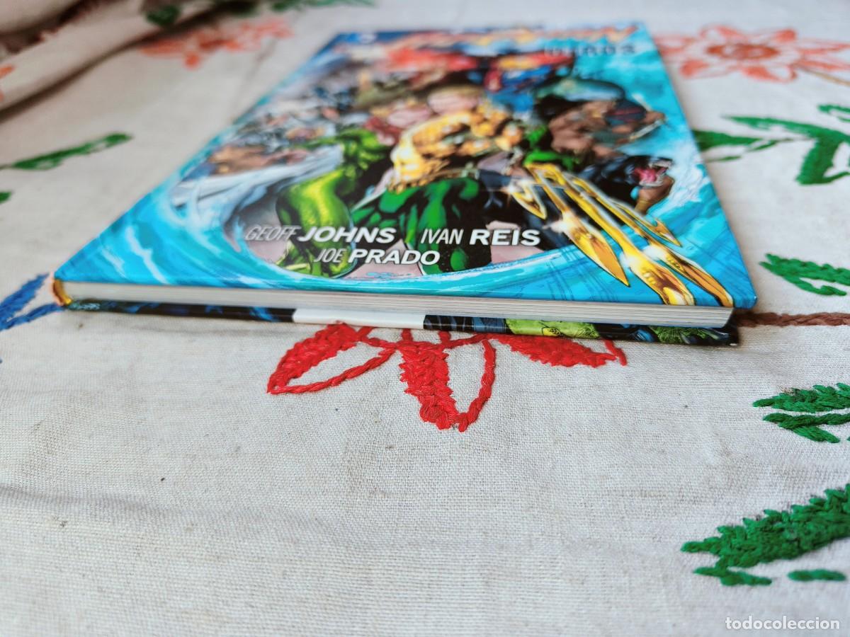 C&oacute;mics: Aquaman. Los Otros. Geoff Johns. DC. ECC. - Foto 5