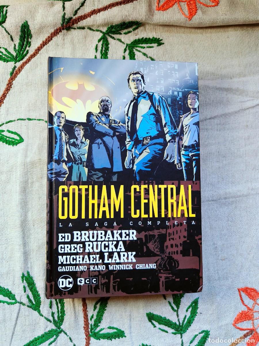 C&oacute;mics: Gotham Central. La Saga Completa. Ed Brubaker. ECC. DC Black Label.