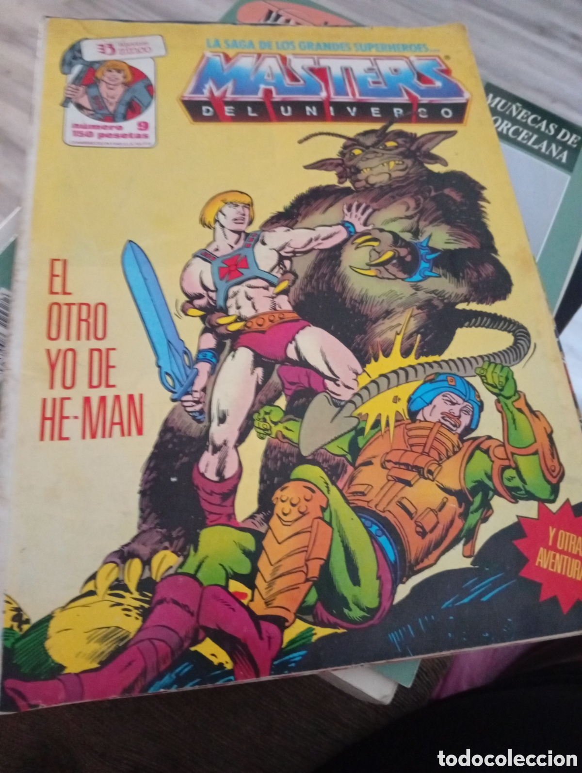 Comics: C&oacute;mic m&aacute;sters universo perfecto estado