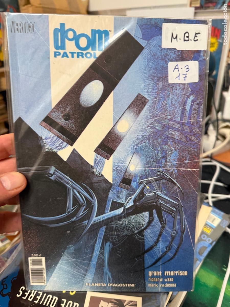 C&oacute;mics: DOOM PATROL EDITORIAL PLANETA NUMERO 10