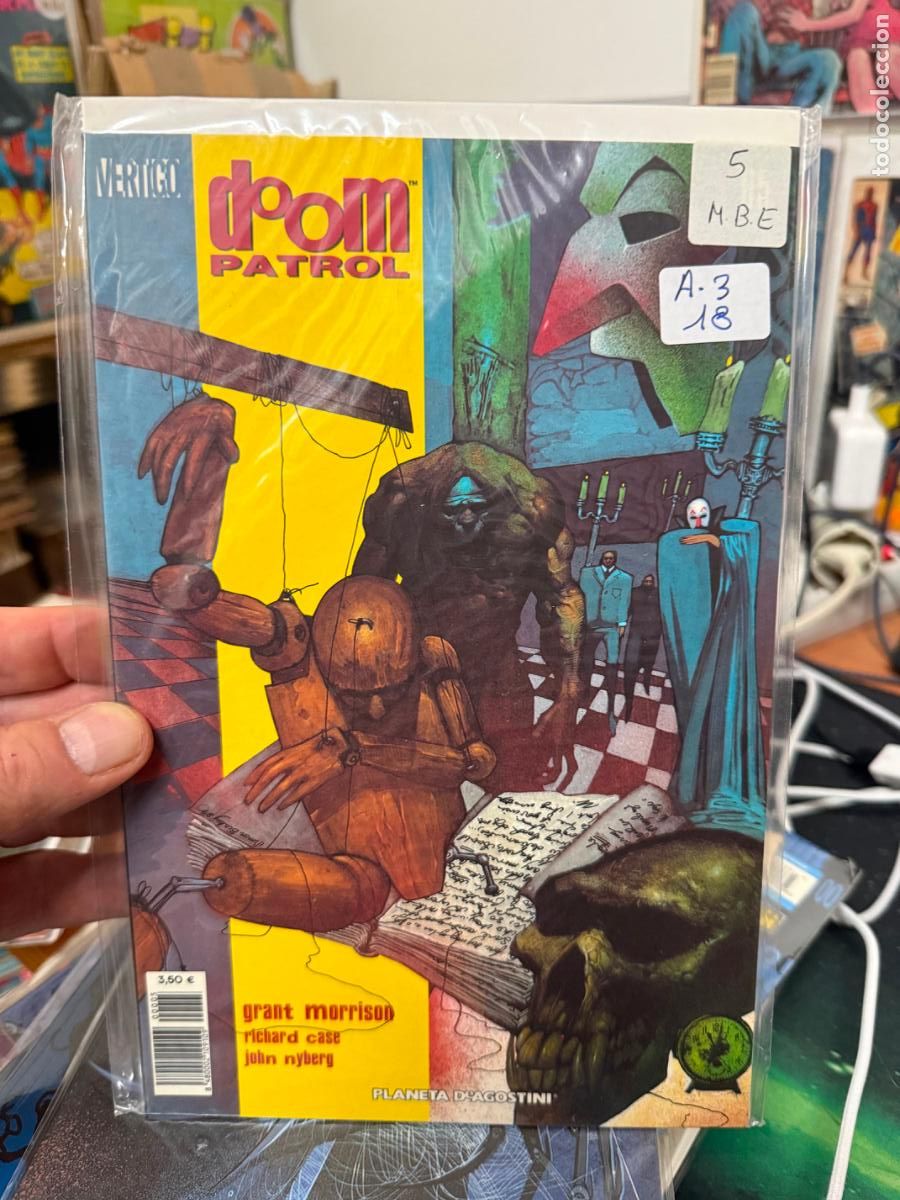 C&oacute;mics: DOOM PATROL EDITORIAL PLANETA NUMERO 5