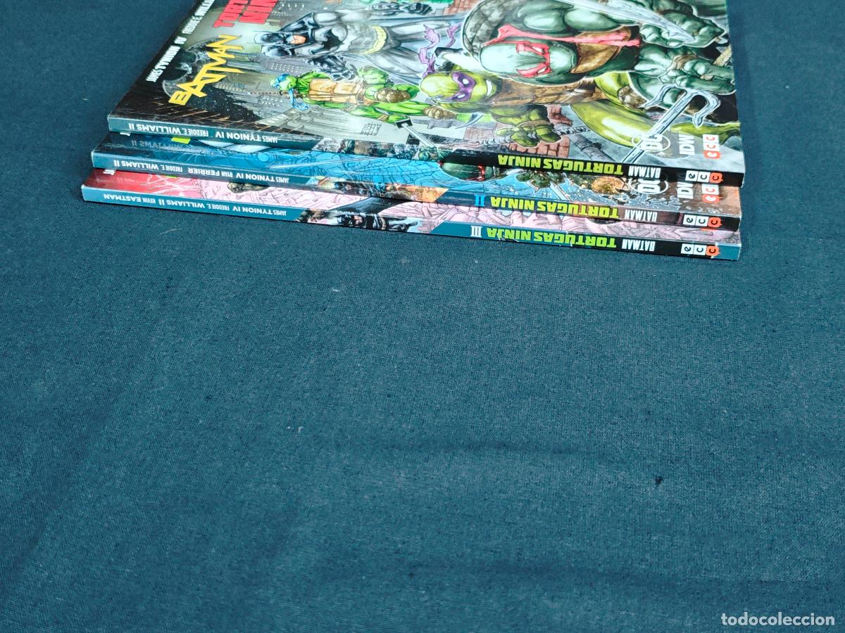 C&oacute;mics: COLECCION COMPLETA - BATMAN TORTUGAS NINJA - 3 TOMOS - ECC - Foto 2