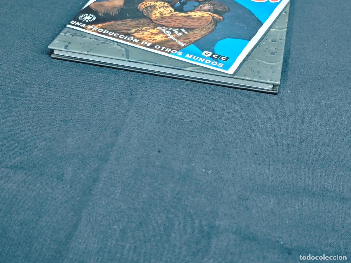 C&oacute;mics: BATMAN - NUEVE VIDAS - ECC - Foto 4