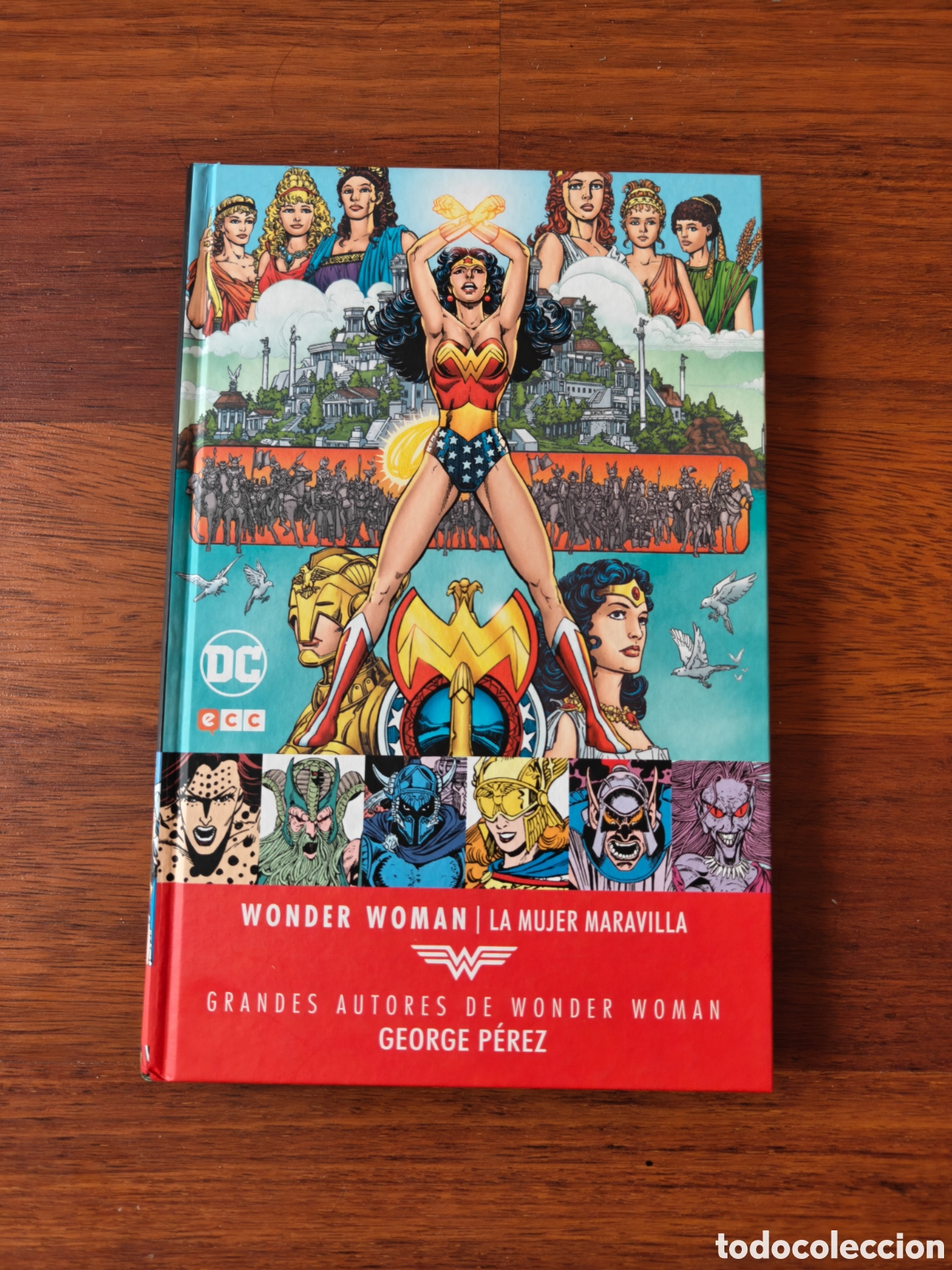 C&oacute;mics: Grandes autores Wonder Woman. La Mujer Maravilla. George P&eacute;rez. Ecc.