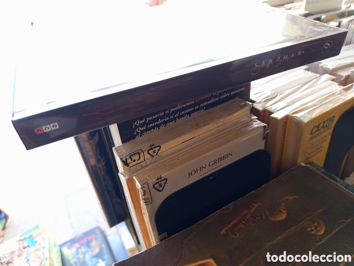 C&oacute;mics: Sandman deluxe N6 Neil Gaiman ECC - Foto 3