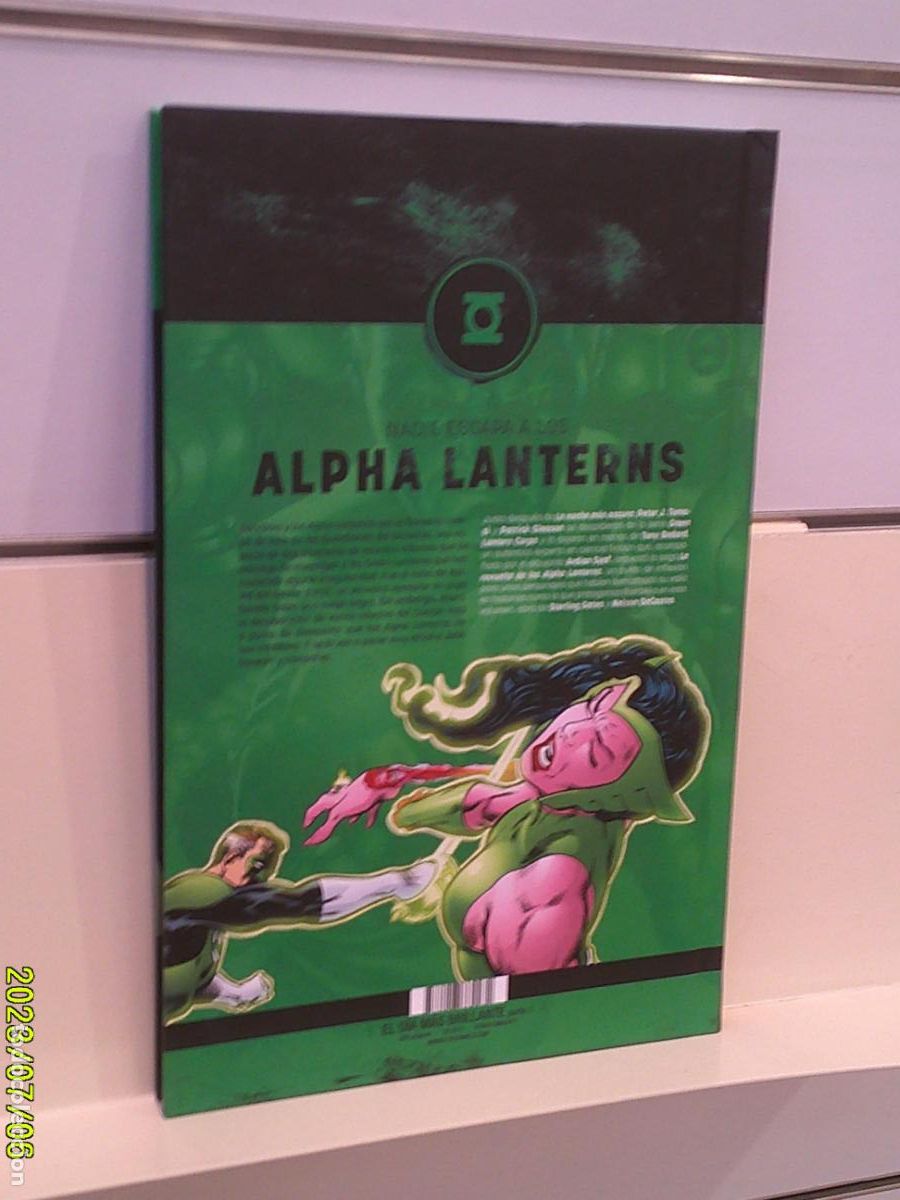 C&oacute;mics: GREEN LANTERN CORPS LA REVUELTA DE LOS ALPHA LANTERNS - ECC OFERTA - Foto 2