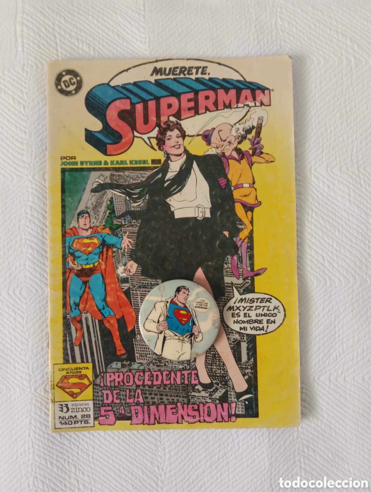 C&oacute;mics: C&oacute;mics con chapa Superman editorial DC