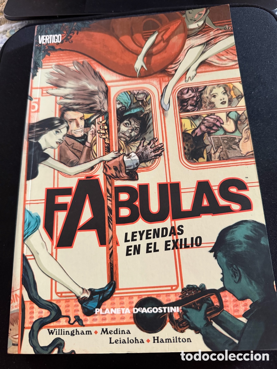 C&oacute;mics: F&aacute;bulas completa, saga &iacute;ntegra en tomos, Planeta + ECC