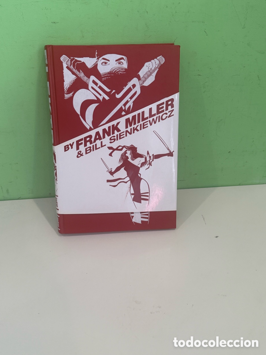 Comics: Marvel Omnibus Elektra by Frank Miller & Bill Sienkiewicz HC 1&ordf; edici&oacute;n 2008