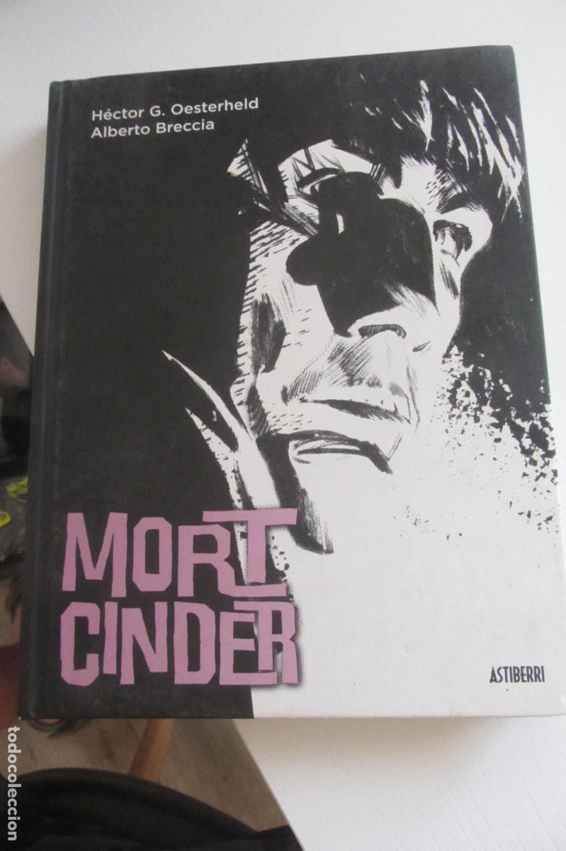 C&oacute;mics: MORT CINDER - ALBERTO PORECCIA HECTOR OESTERHELD ASTIBERRI TAPA DURA