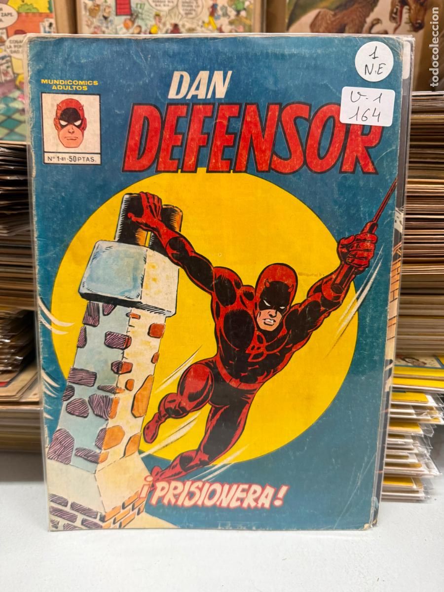 Comics: DAN DEFENSOR MUNDICOMICS NUMERO 1