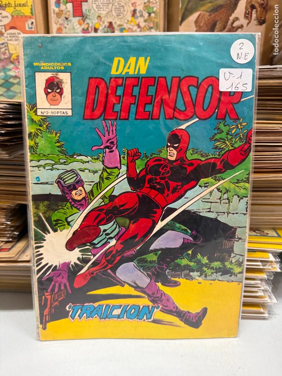 Comics: DAN DEFENSOR MUNDICOMICS NUMERO 2