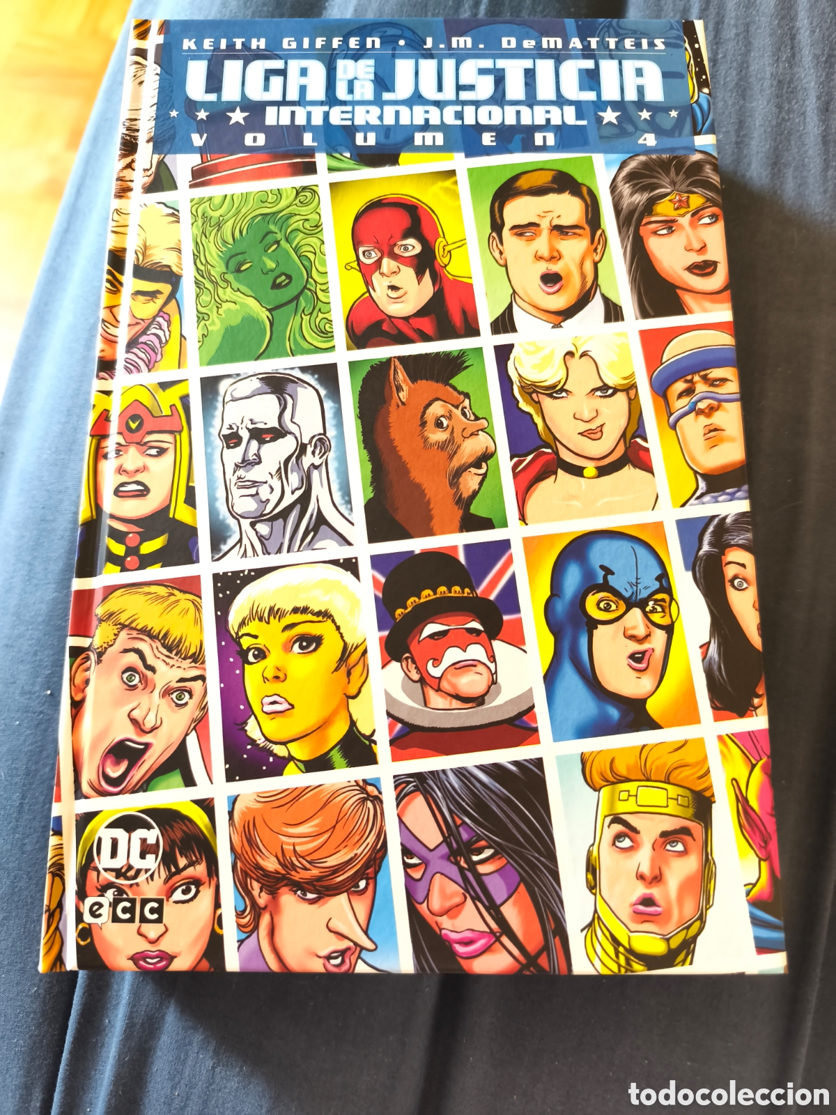 C&oacute;mics: Liga de la justicia internacional ecc - Foto 4