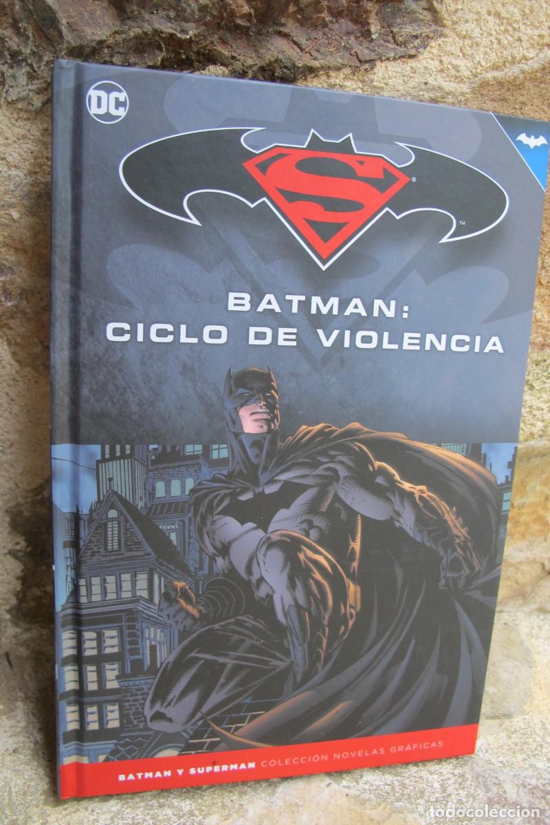 C&oacute;mics: BATMAN : CICLO DE VIOLENCIA. DC BATMAN Y SUPERMAN COLECCION NOVELAS GRAFICAS