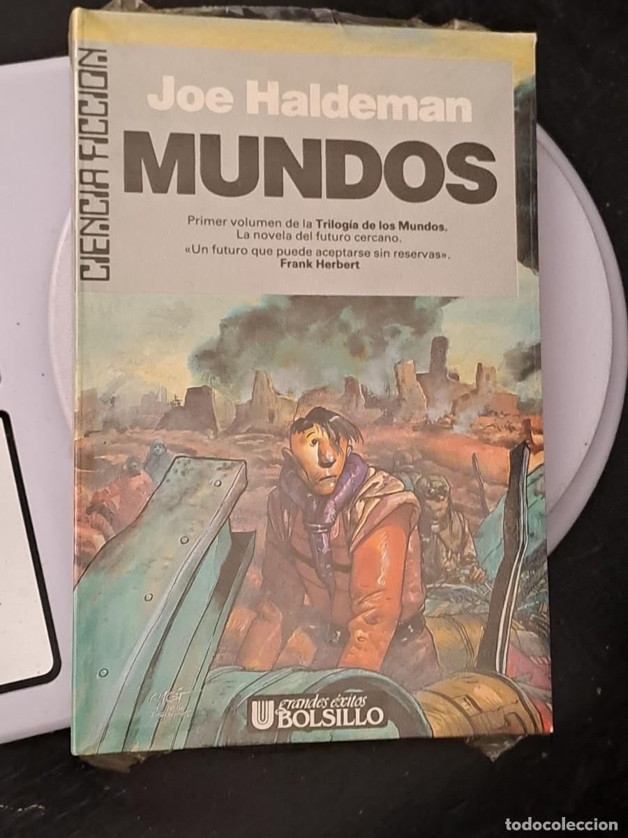C&oacute;mics: Ciencia ficci&oacute;n 42, mundos, Ultramar precintado Bolsa DA