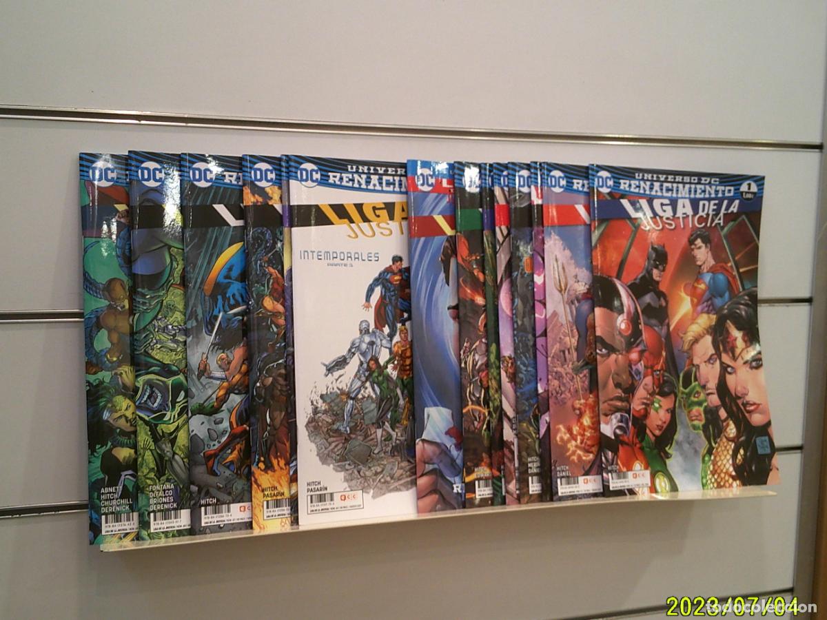 C&oacute;mics: LOTE 14 NUMEROS UNIVERSO DC RENACIMIENTO LIGA DE LA JUSTICIA - ECC OFERTA (ANTES 42,95&euro;)