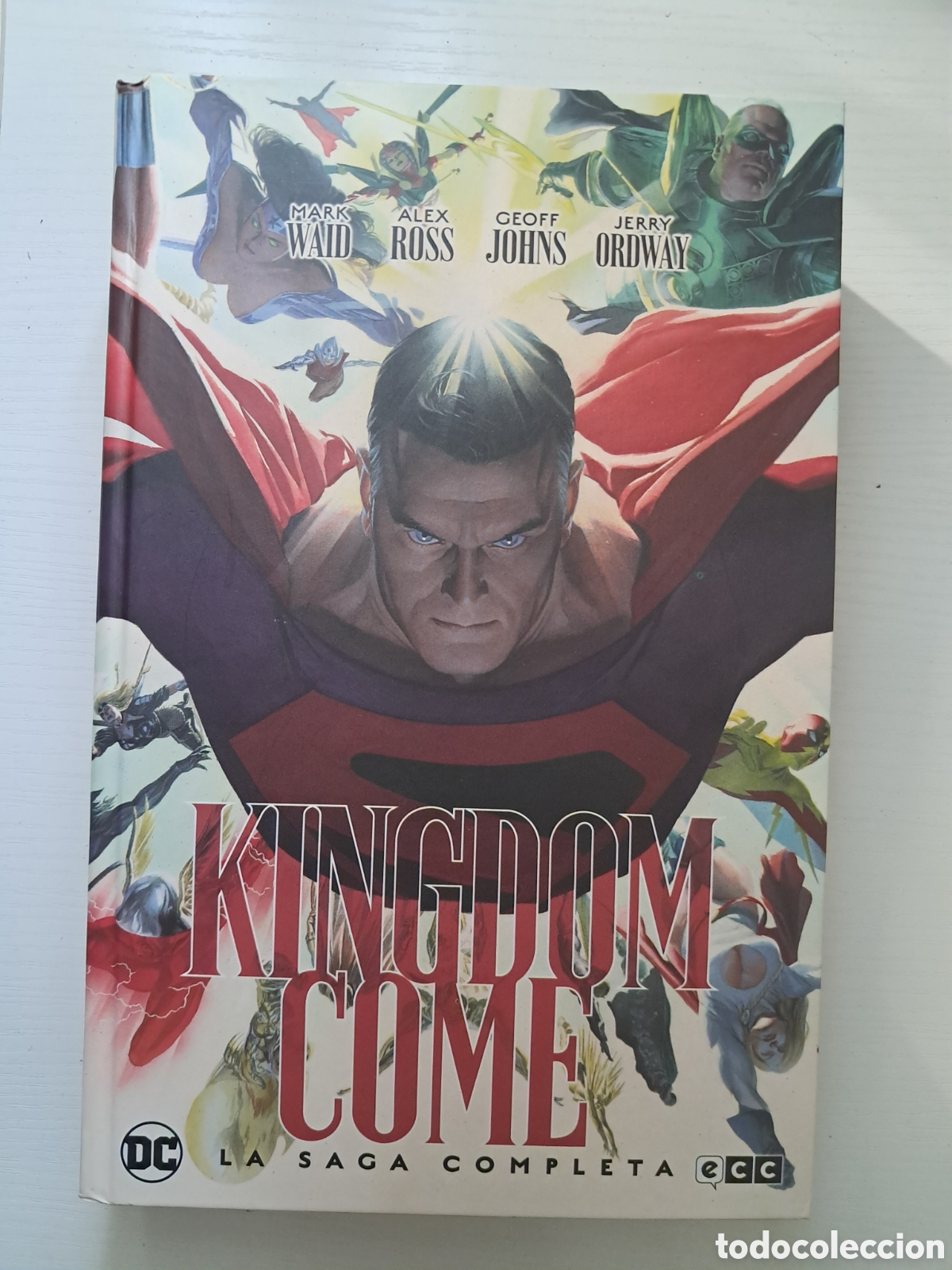 C&oacute;mics: Kingdom Come. La saga completa. &Oacute;mnibus. Mark Waid y Alex Ross