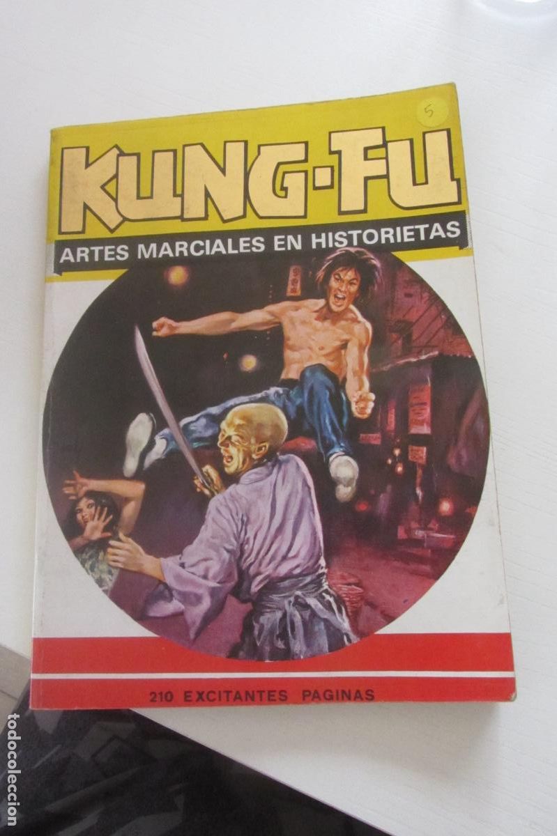 C&oacute;mics: TOMO RETAPADO KUNG-FU N&ordm; 3 EDITORIAL AMIKA CONTIENE LOS NUMEROS 53 AL 56 arx236