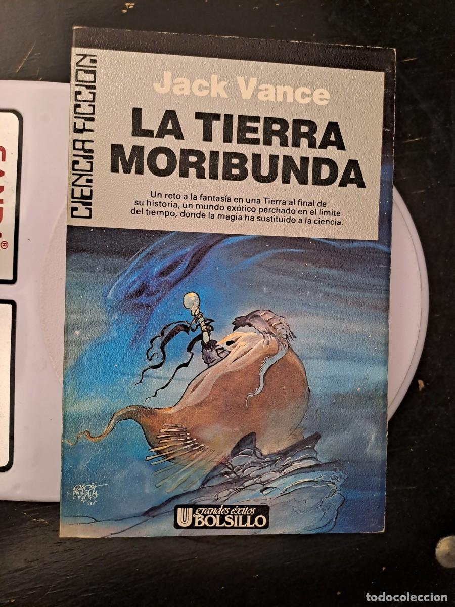 C&oacute;mics: Ciencia ficci&oacute;n 38, la tierra moribunda, Ultramar en buen estado Bolsa DA