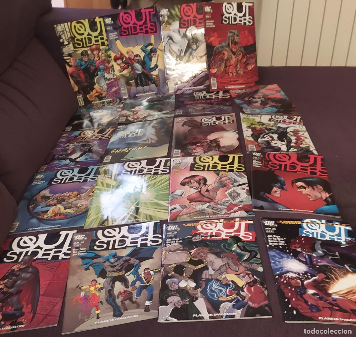 C&oacute;mics: Outsiders 1 al 20. Planeta deagostini. A&ntilde;o 2025 y 2006