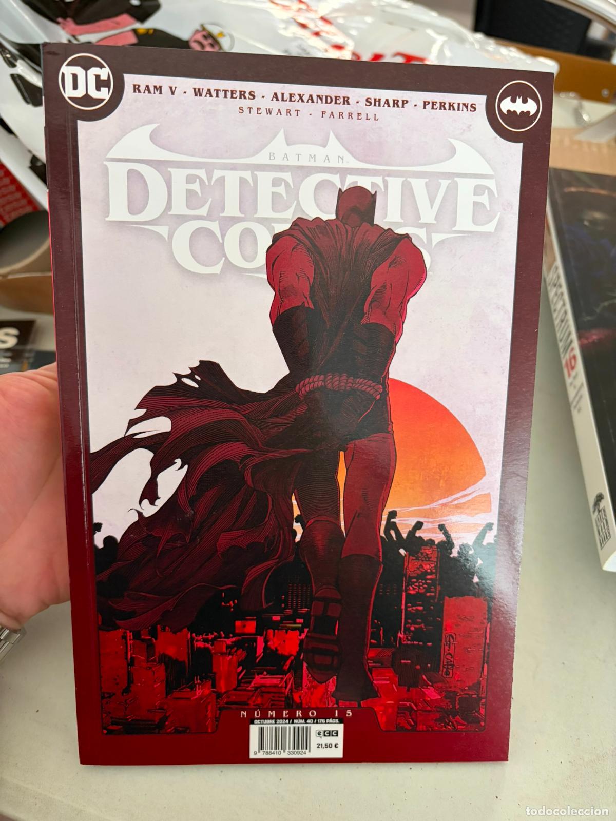 C&oacute;mics: Batman: Detective Comics n&uacute;m. 15/ 40 ECC