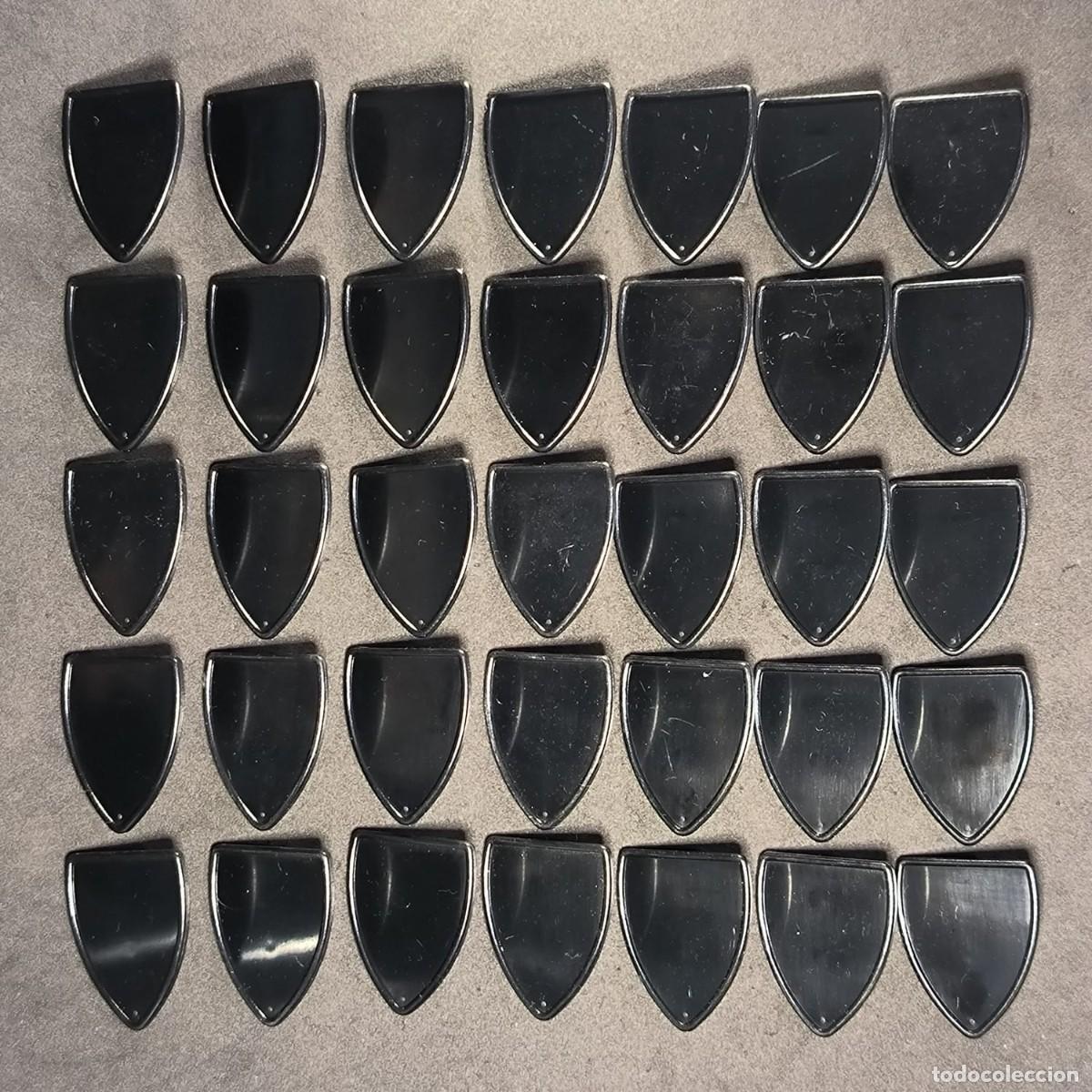 C&oacute;mics: Playmobil escudos negros ☼