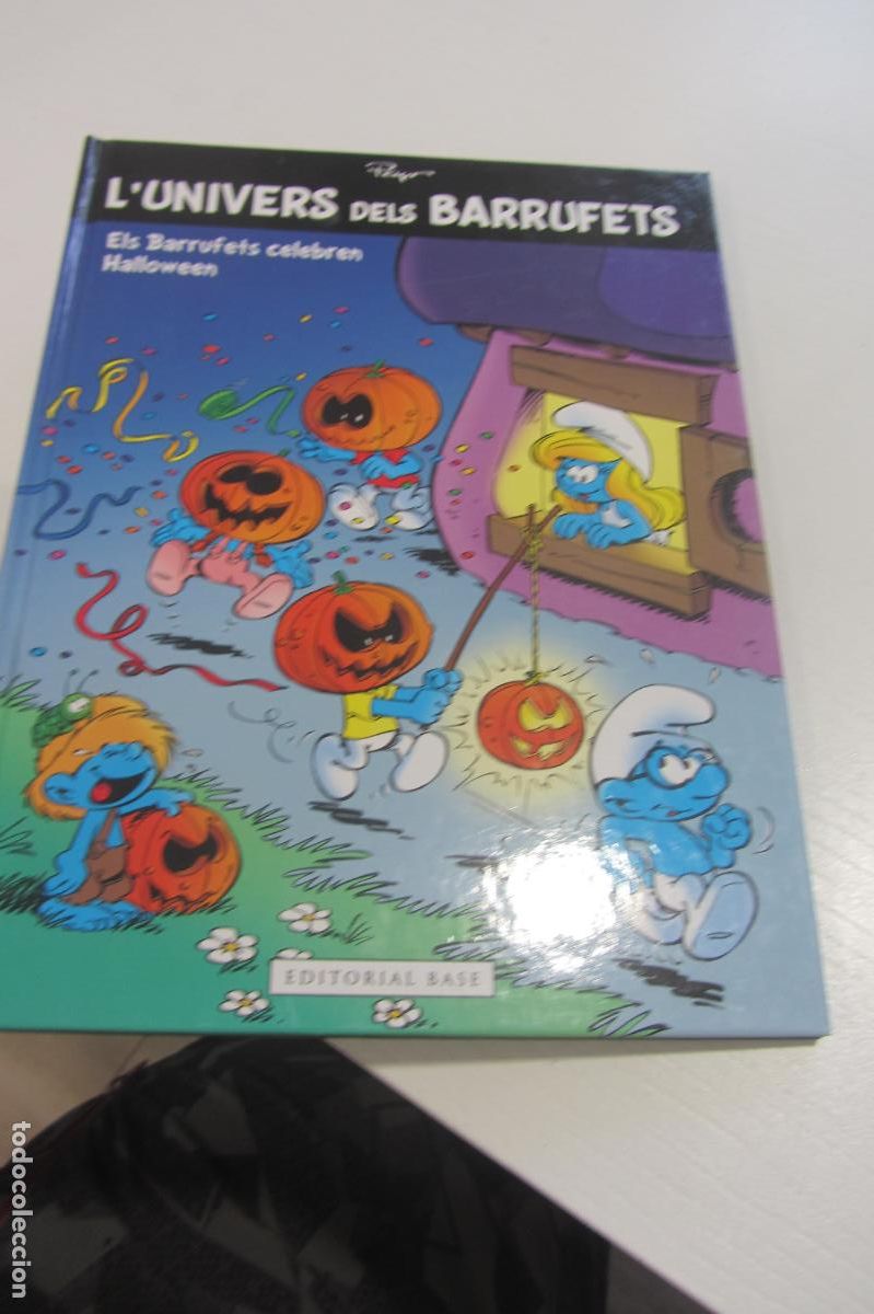 C&oacute;mics: L'UNIVERS DELS BARRUFETS CELEBREN HALLOWEEN TAPA DURA - EN CATALA DE KIOSKO ARX376